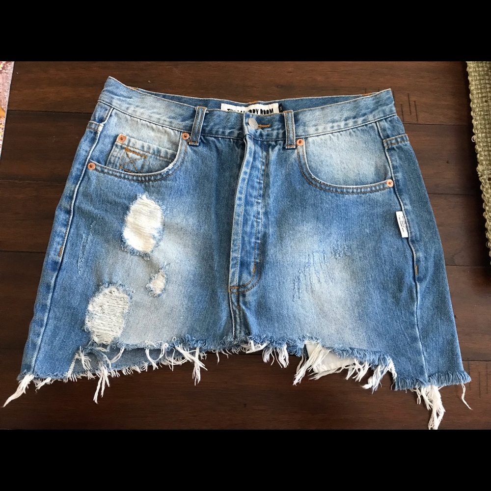 TLR shark bite skirt